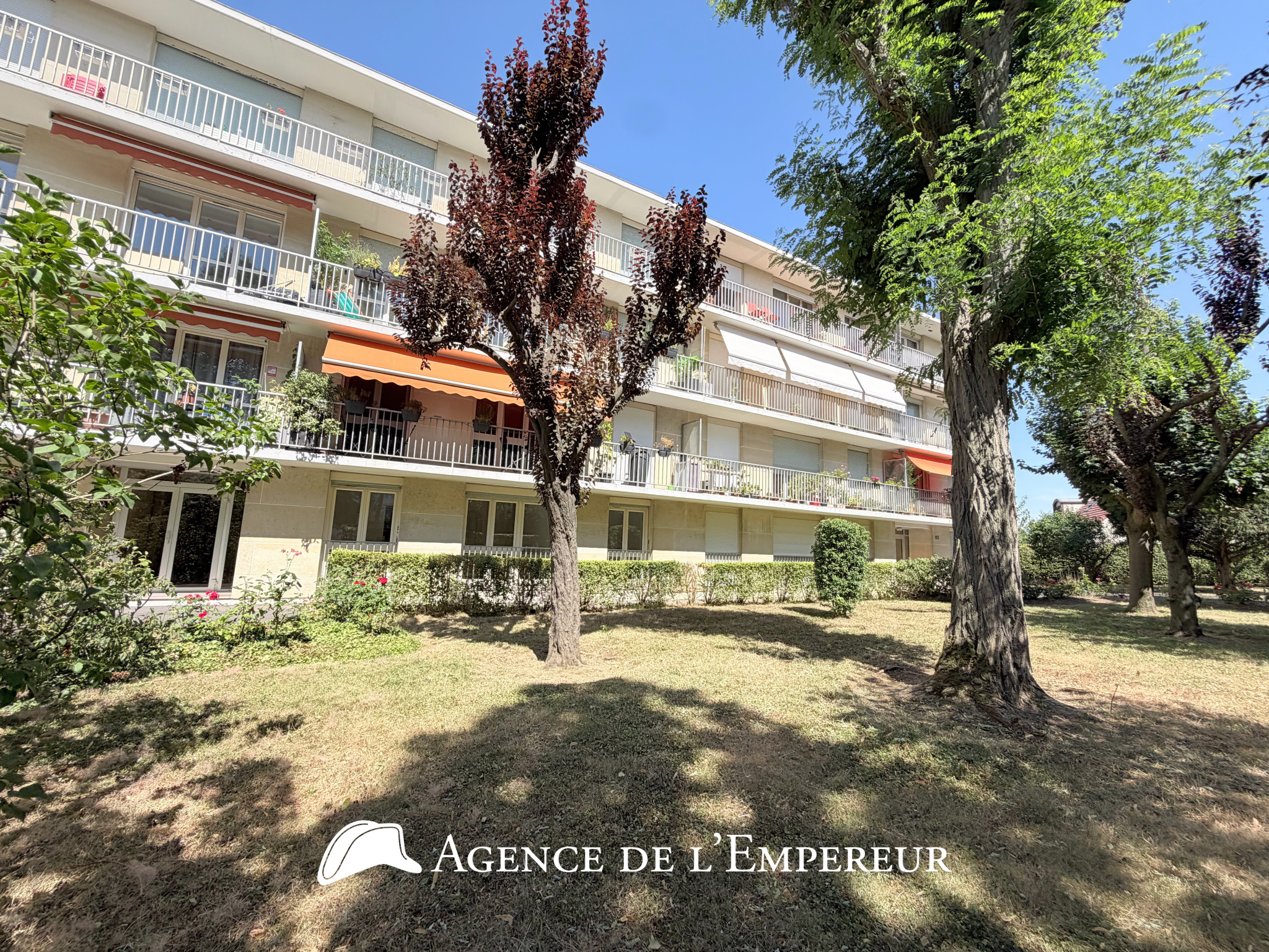Appartement traversant 5 pièces - Rueil Buzenval